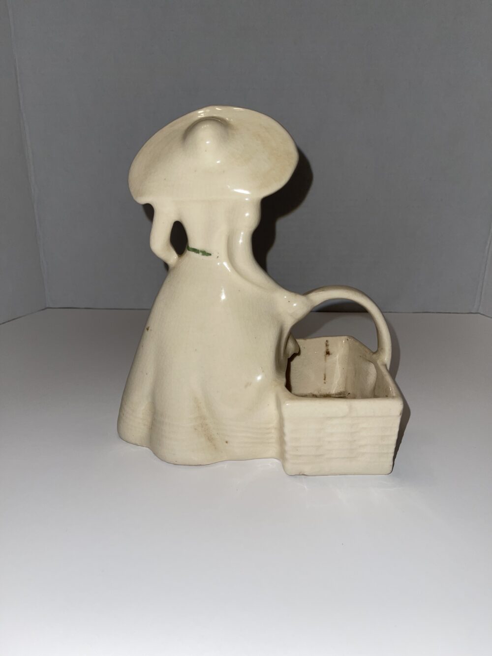 Brush Pottery Southern Belle Planter Green - Image 3