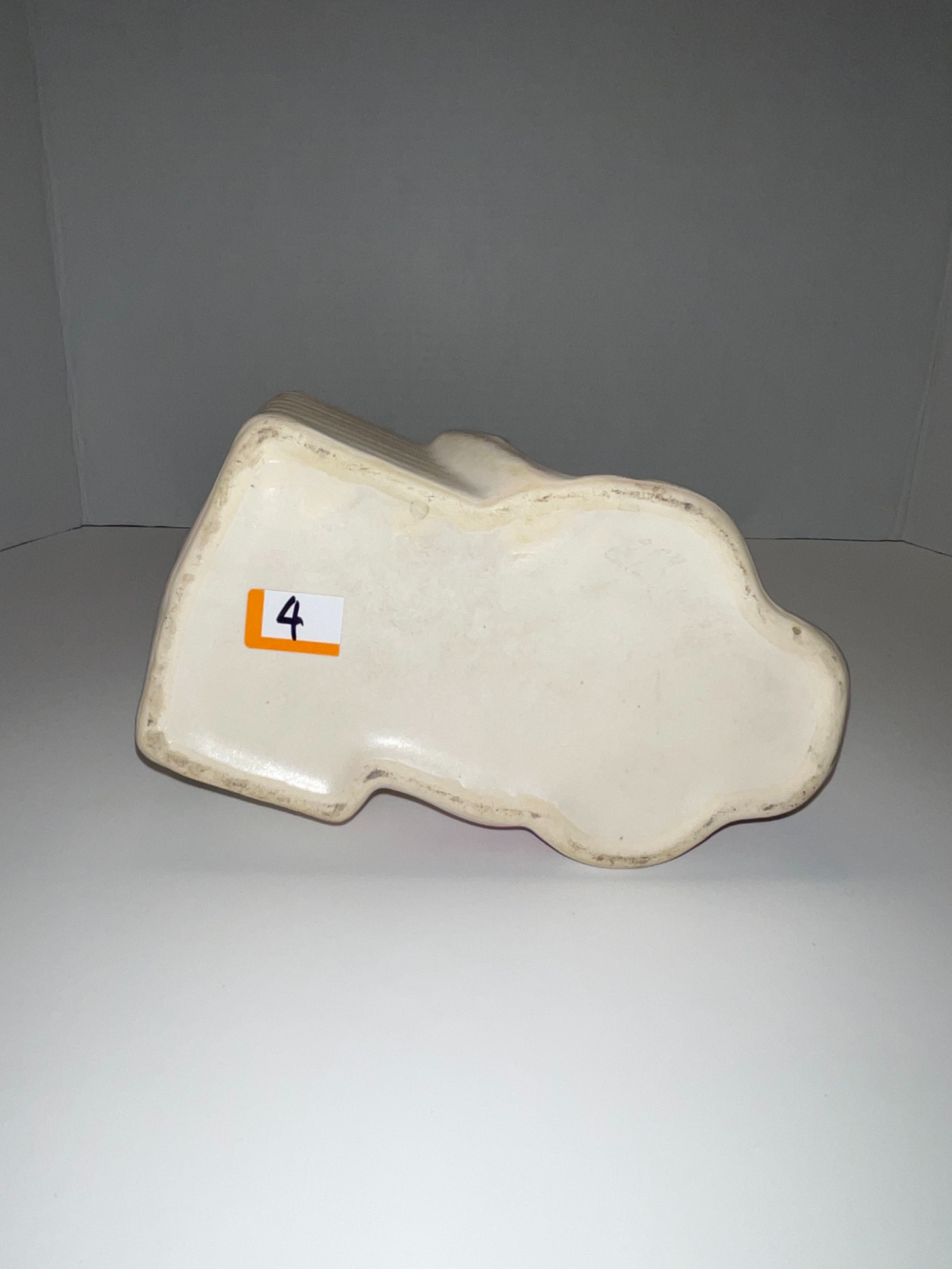 Hull Southern Belle Planter - Image 3